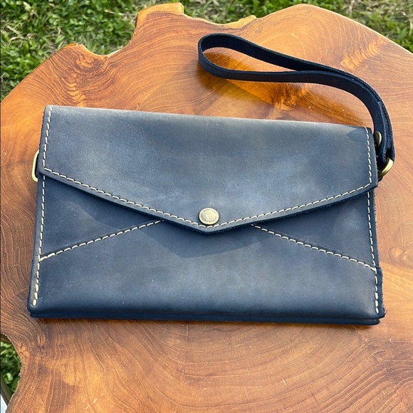Portland Leather Handbags - Portland leather bag/wristlet